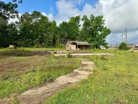 1019 Northwest Ave, Mccomb, MS 39648