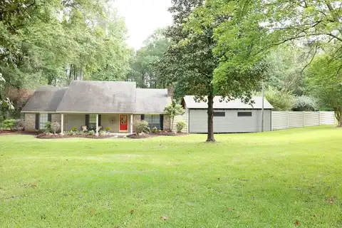 3157 McComb Holmesville Rd., Mccomb, MS 39648