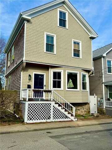 65 Kingston Avenue, Newport, RI 02840