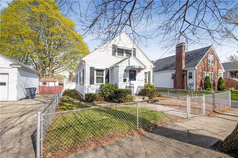 39 Hillview Avenue, Providence, RI 02908