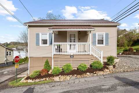 102 Short St, Fries, VA 24330