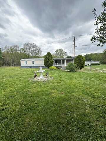 432 Dry Fork Road, Chilhowie, VA 24319