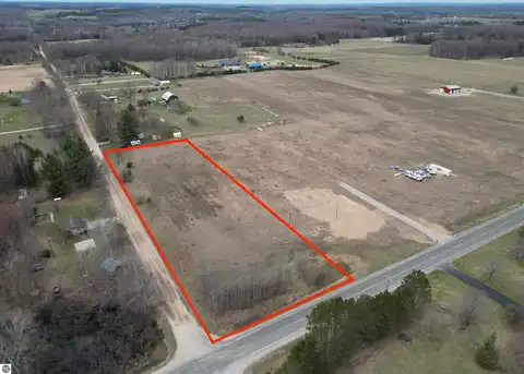 8958 Townline Road, Kingsley, MI 49649