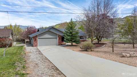 30451 Lower Valley Road, Tehachapi, CA 93561