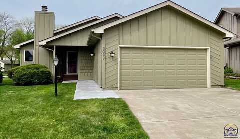 3029 SW Hunters LN, Topeka, KS 66614