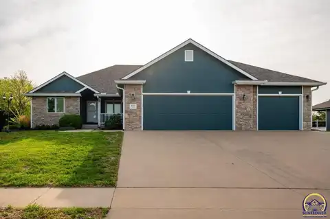 4712 NW Kendall DR, Topeka, KS 66618