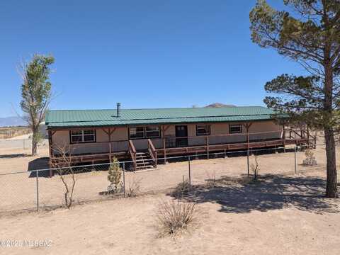 5270 N Joe Hines Road, Willcox, AZ 85643