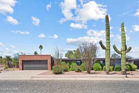 8417 E Wildcat Drive, Tucson, AZ 85730