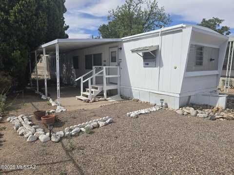 260 S Land Street, Benson, AZ 85602