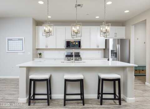 14241 E Hub Drive, Vail, AZ 85641