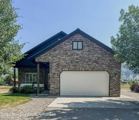 370 CEDAR SPRINGS Drive, Thayne, WY 83127