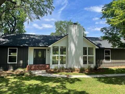 2668 Bantry Bay Drive, Tallahassee, FL 32309