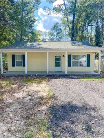 29 Menomini Street, Crawfordville, FL 32327