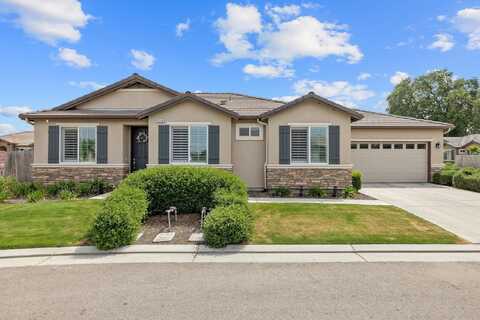 3246 N Rova Court, Visalia, CA 93291