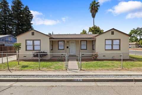 201 E Paradise Avenue, Visalia, CA 93277