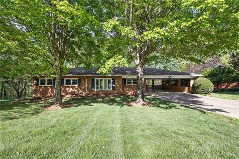 436 Robinhood Road, North Wilkesboro, NC 28359