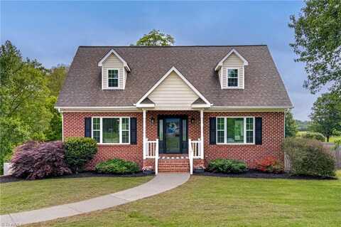 158 Alice Court, Winston Salem, NC 27127