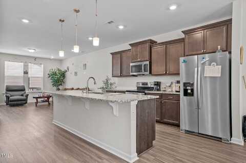 987 Parkstone Towne Boulevard, Knightdale, NC 27545
