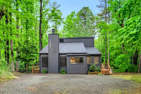 121 Ladybug Lane, Chapel Hill, NC 27516