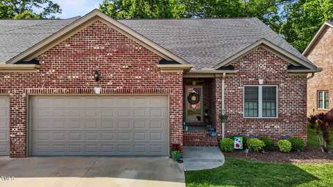 928 Arrowhead Lane, Mebane, NC 27302
