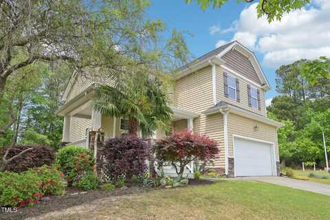 100 Winterberry Lane, Holly Springs, NC 27540