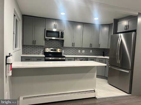 410 BUCHANAN AVENUE, FOLSOM, PA 19033