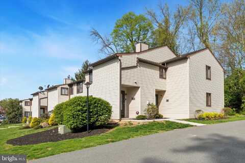 49 HOLLY DRIVE, READING, PA 19606