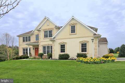 931 MEADOWOOD CIRCLE, LEBANON, PA 17042