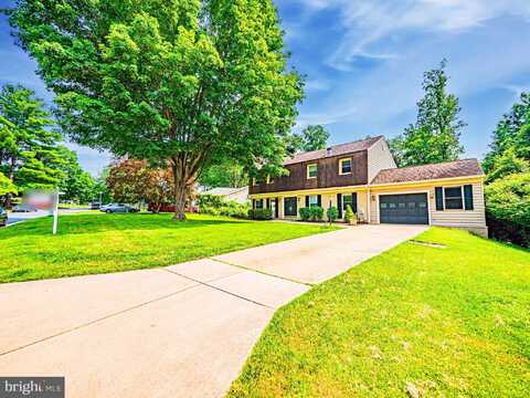 12136 PAWNEE DRIVE, GAITHERSBURG, MD 20878