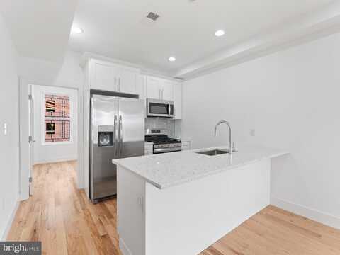 6442 LANSDOWNE AVENUE, PHILADELPHIA, PA 19151