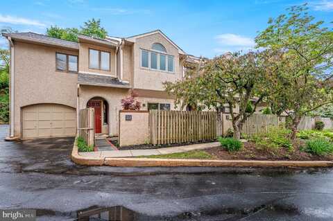 22 GREYTHORNE WOODS CIRCLE, WAYNE, PA 19087