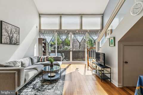 267 S 4TH STREET, PHILADELPHIA, PA 19106