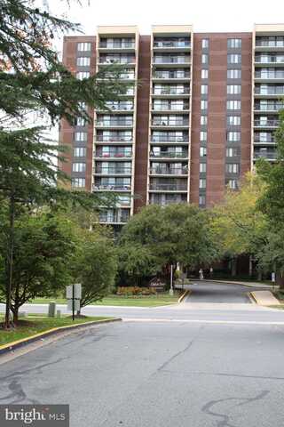 7401 WESTLAKE TERRACE, BETHESDA, MD 20817