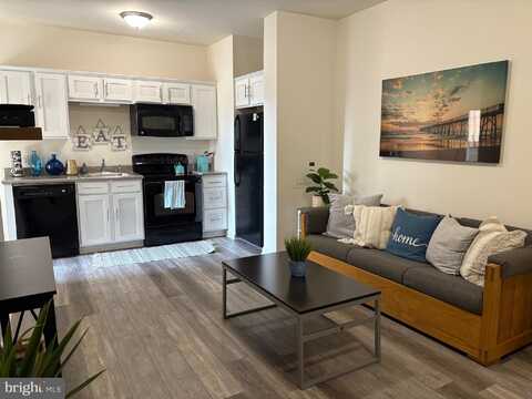 1000 DIAMOND STREET, PHILADELPHIA, PA 19122