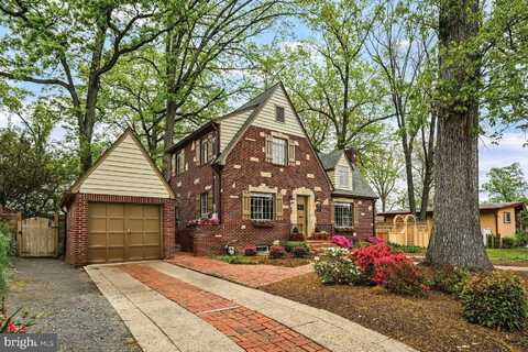 2651 FORT SCOTT DRIVE, ARLINGTON, VA 22202