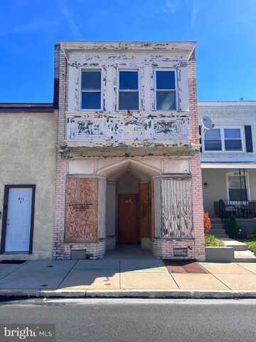 809 MARKET, MARCUS HOOK, PA 19061