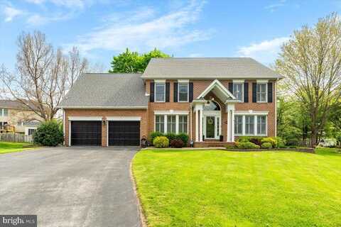 2400 HUNTERS CHASE COURT, FREDERICK, MD 21702
