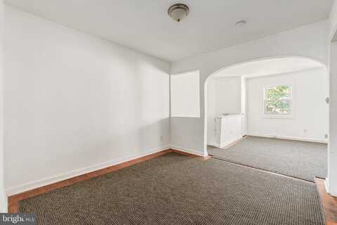 869 BELLEVUE STREET SE, WASHINGTON, DC 20032