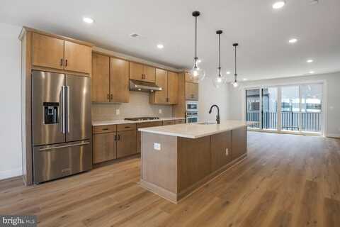6020 MONTROSE ROAD, NORTH BETHESDA, MD 20852