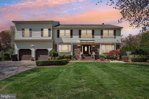 62 ROCKWELL CIRCLE, MARLBORO, NJ 07746