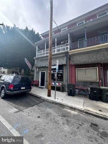 225 W LINCOLN HIGHWAY, COATESVILLE, PA 19320