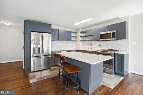 1200 S ARLINGTON RIDGE ROAD, ARLINGTON, VA 22202
