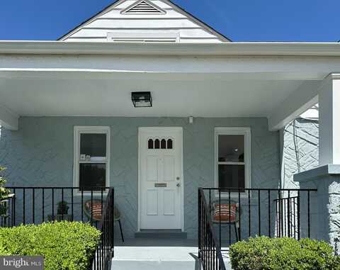 4126 MEADE STREET NE, WASHINGTON, DC 20019