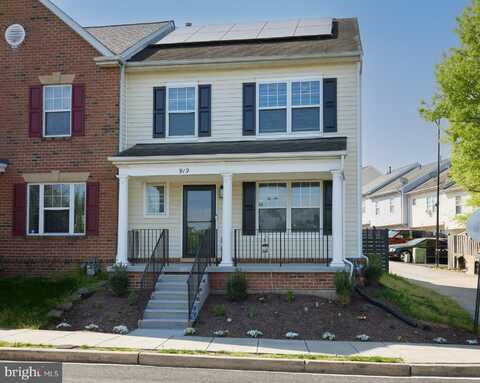 919 BLAKNEY LANE SE, WASHINGTON, DC 20032