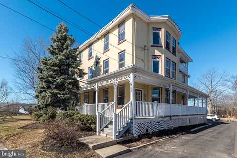 706 E WALNUT STREET, NORTH WALES, PA 19454
