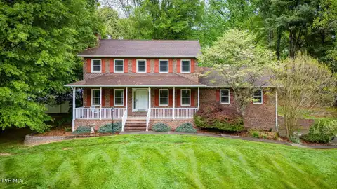 604 Live Oak Court, Johnson City, TN 37615