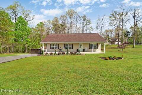 789 Clear Creek Pkwy, Clarkrange, TN 38553