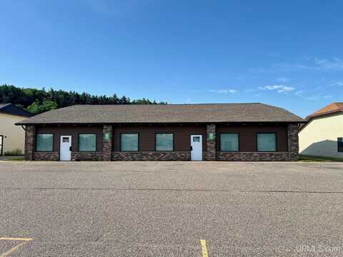 1025 Country, Ishpeming, MI 49849
