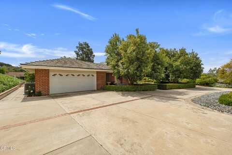1530 Calle Portada, Camarillo, CA 93010