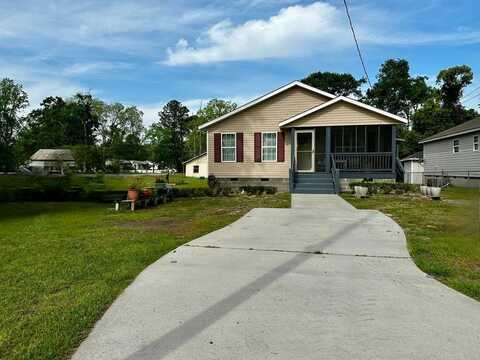 712 Oak, Valdosta, GA 31601